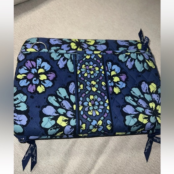 Vera Bradley Blue Bag Case Hard Shell Reader iPad Workstation Floral No strap - Picture 8 of 9